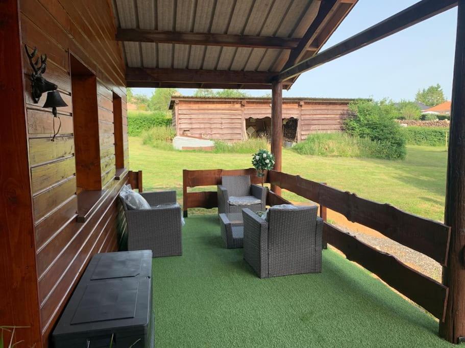 Chalet Le Montebello 巴泽耶 外观 照片
