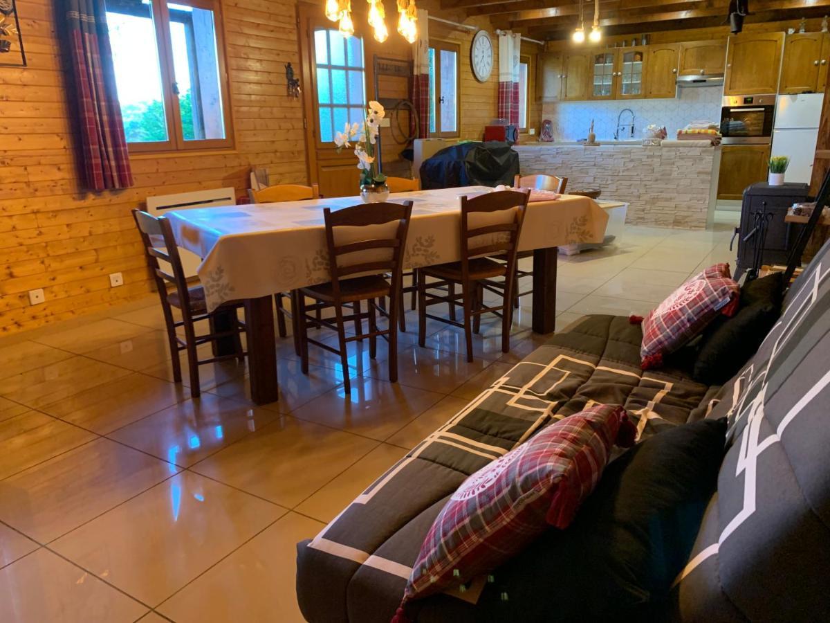 Chalet Le Montebello 巴泽耶 外观 照片
